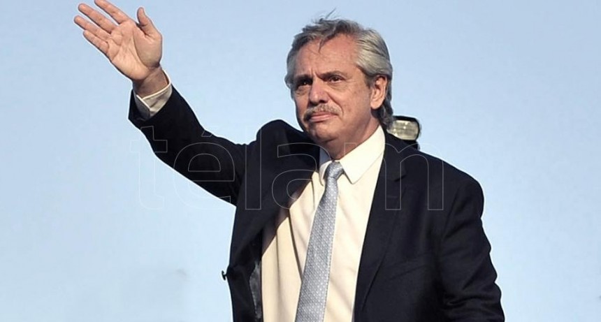 Fernández inicia su gira europea, con la mirada puesta en la deuda con el FMI