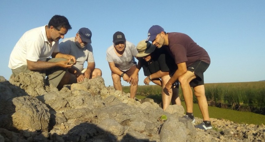 GRAN HALLAZGO EN SAN PEDRO DESCUBREN RESTOS DE UNA PLAYA MARINA DE HACE 5000 AÑOS