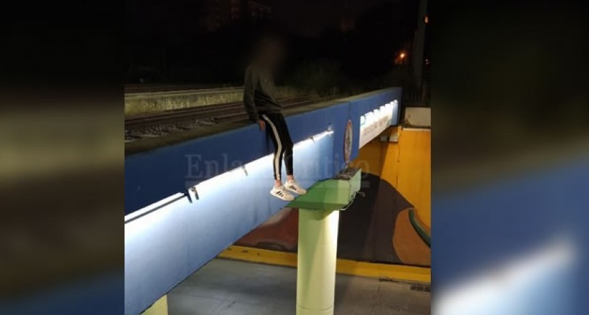 ZÁRATE | INTENTO DE SUICIDIO DE UN JOVEN EN EL VIADUCTO