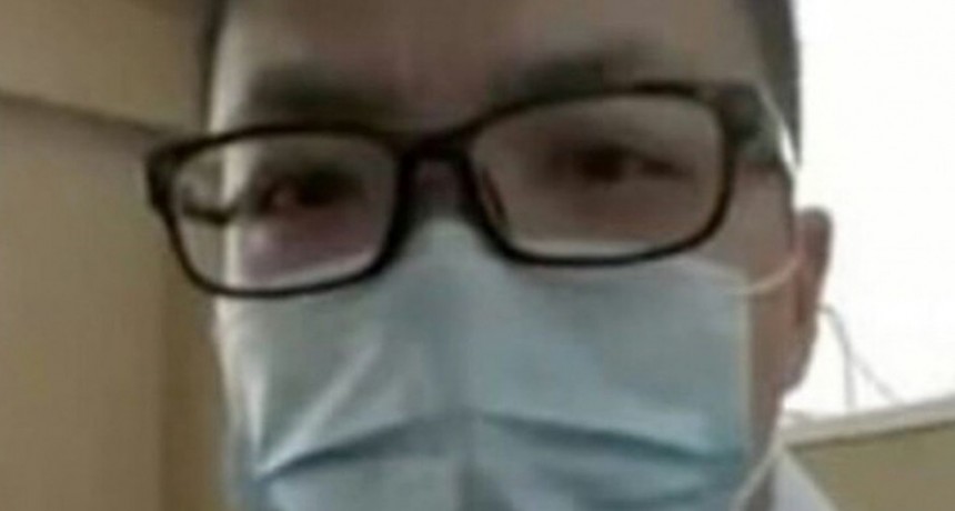 Médico trabajó 35 días seguidos por el coronavirus: murió de un derrame cerebral