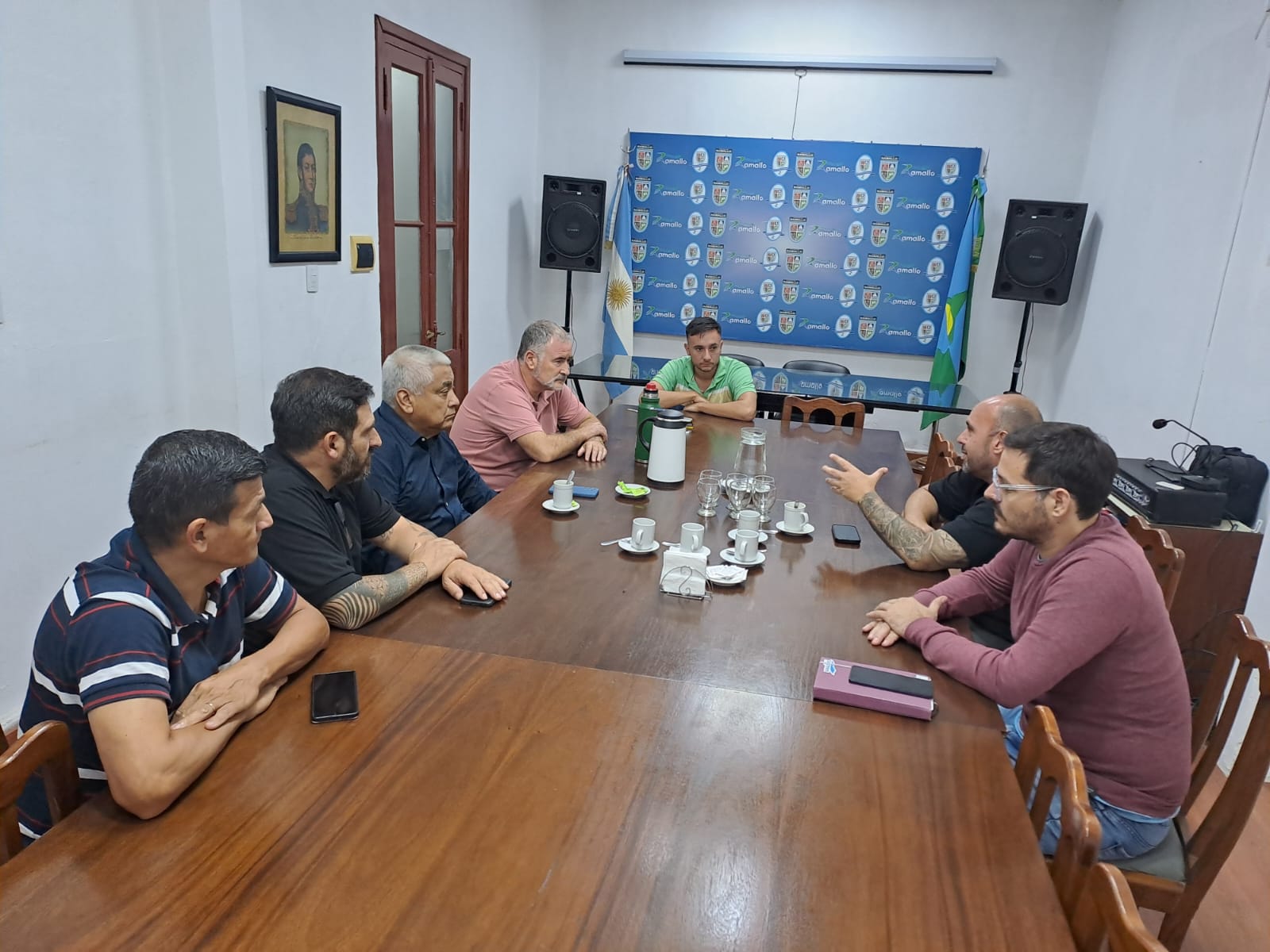 #RAMALLO #EL INTENDENTE MAURO POLETTI RECIBIÓ A INTENDENTES DE LA REGIÓN 