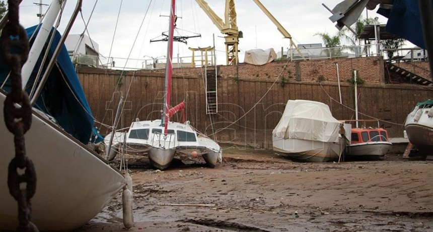 Brasil liberó agua de sus represas y atenúa la bajante del río Paraná