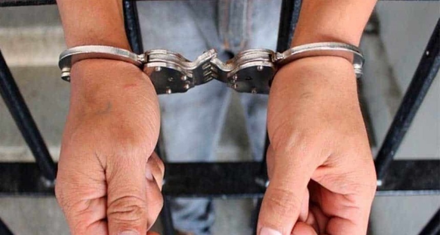 VILLA RAMALLO: TRAS PERSECUCIÓN A UN CONDUCTOR VIOLENTO, ENCUENTRAN UN ARSENAL